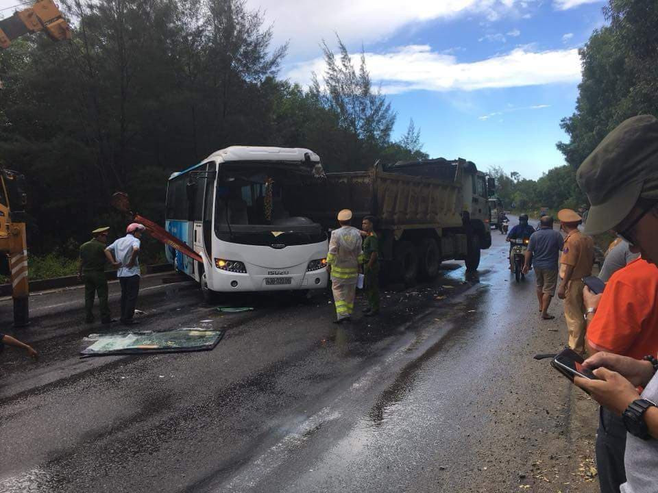 40649699_259162684713244_7677485776560455680_n