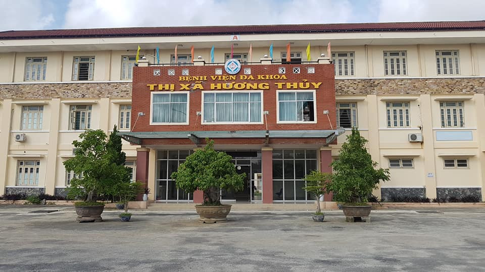 41606973_1995976943804304_1256428266525294592_n