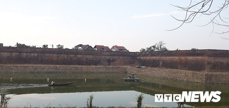 Tu bo bo ke Kinh Thanh Hue