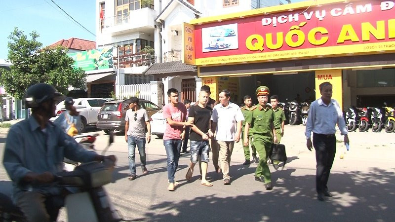 ly quoc anh bi bat 3