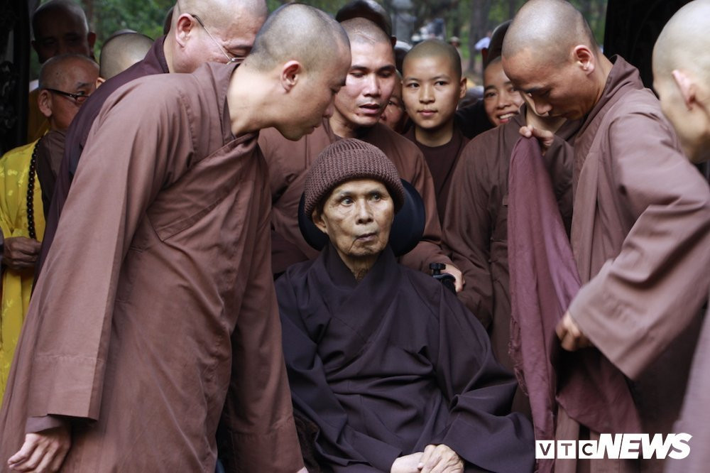Thich Nhat Hanh