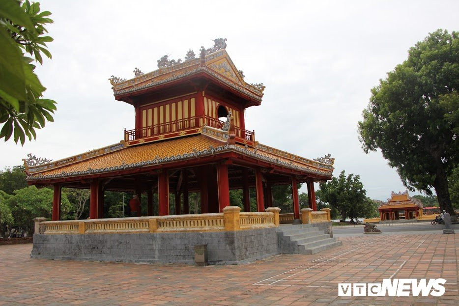 Phu Van Lau_ Nghenh Luong Dinh 9