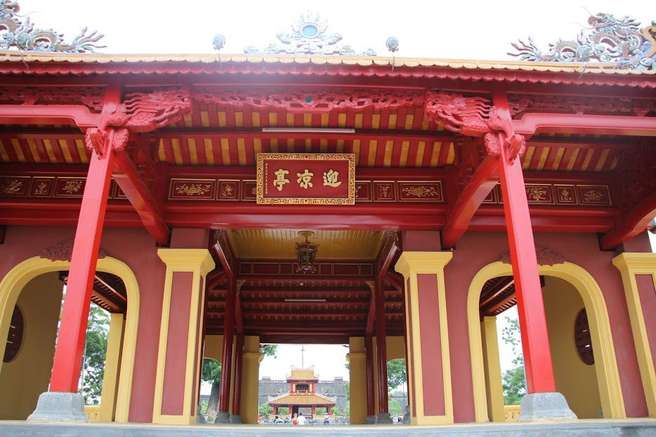 Phu Van Lau_Nghenh Luong Dinh 2 5