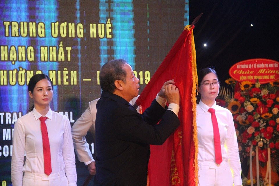 Benh vien Trung uong Hue 1