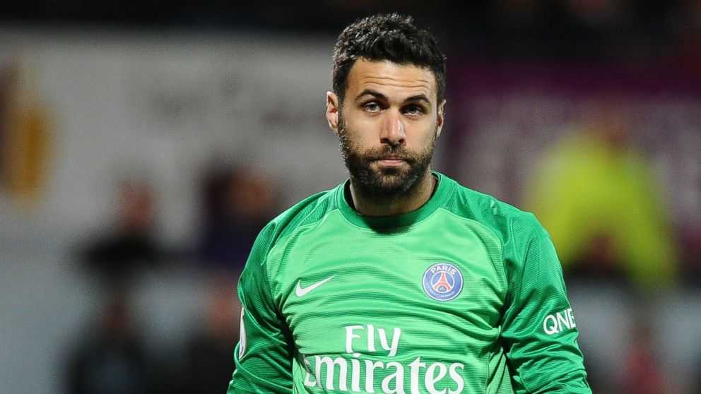 Salvatore Sirigu