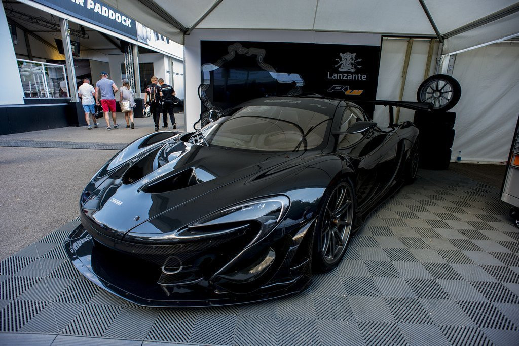 Top 10 xe hơi đắt nhất thế giới, Bugatti Chiron cũng phải đội sổ