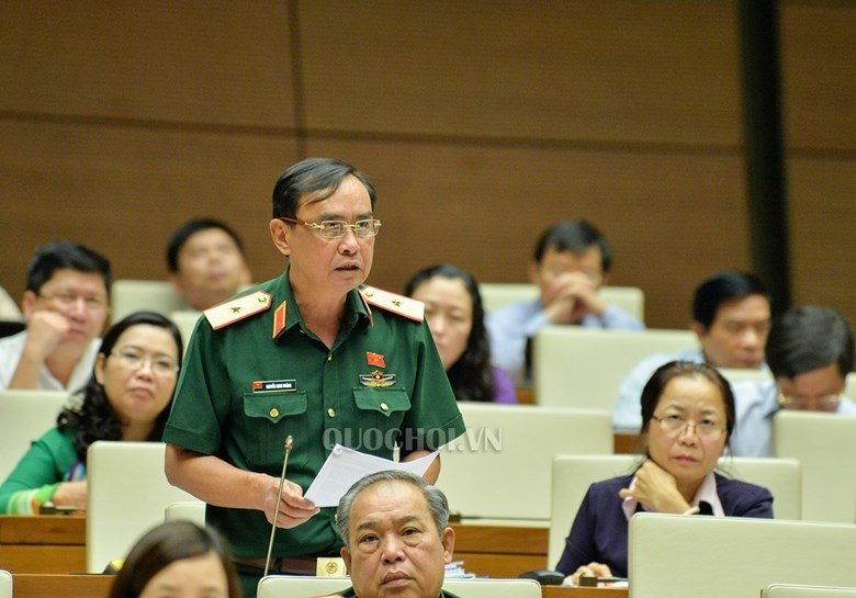 thieu tuong nguyen-minh-hoang