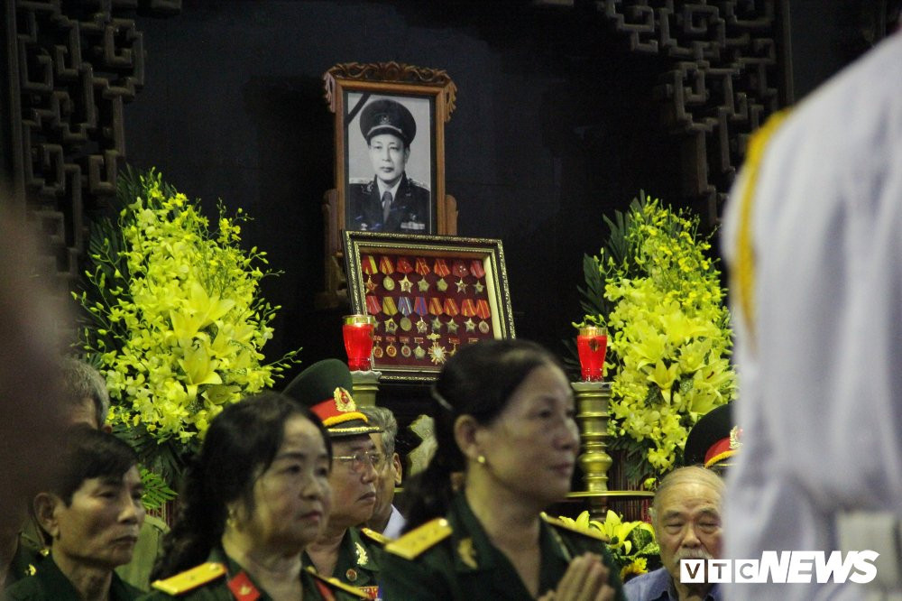 dong sy nguyen 16 11