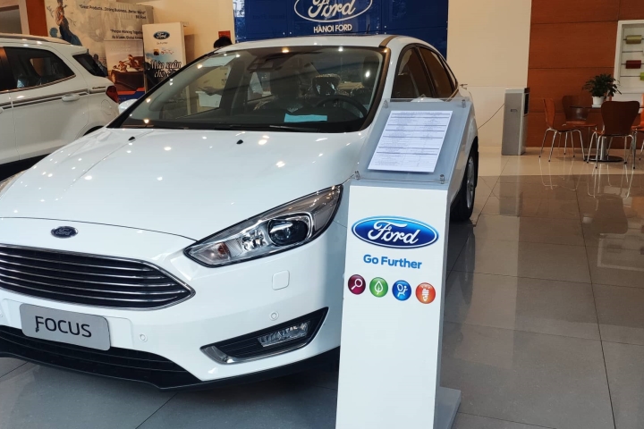  Ford Focus está muerto, 'enorme' reducción de precios de millones de dong para liquidar inventario