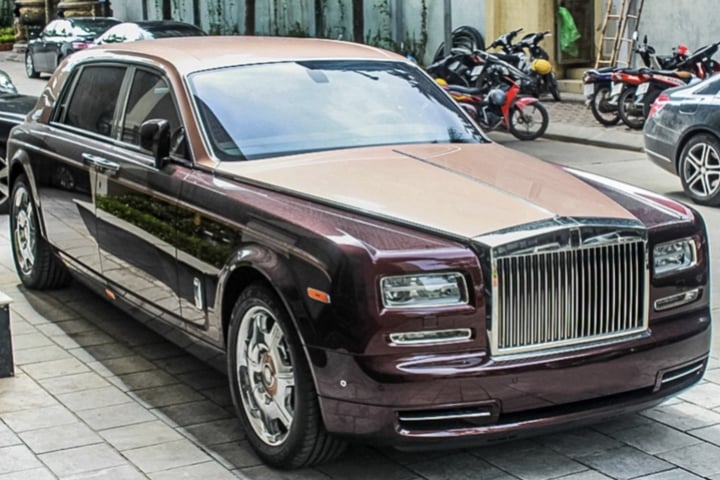 Lốp Xe RollsRoyce Bao Nhiêu Tiền Thay Đâu Chính Hãng  Thế Giới Rolls Royce
