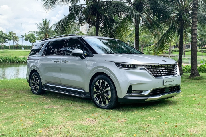 Kia Carnival 2021 ra mắt tại Việt Nam, giá từ 1,199 tỷ đồng