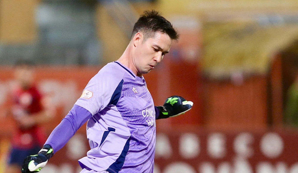 Nguyễn Filip mắc lỗi, CLB Công an Hà Nội suýt thua Quảng Nam