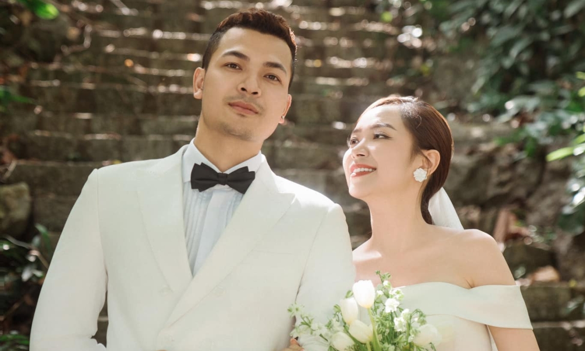 Diễn viên 6 múi trong 'Trạm cứu hộ trái tim' lần đầu nói về vợ mới cưới Kim Oanh