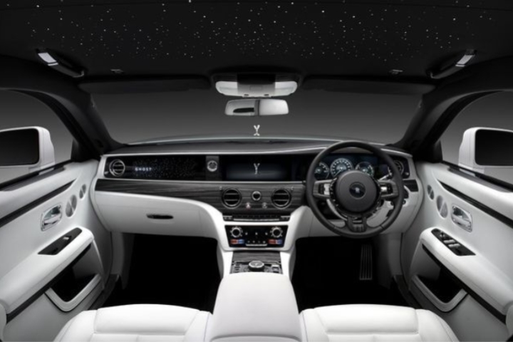 RollsRoyce Ghost 2023 interior  Parkers