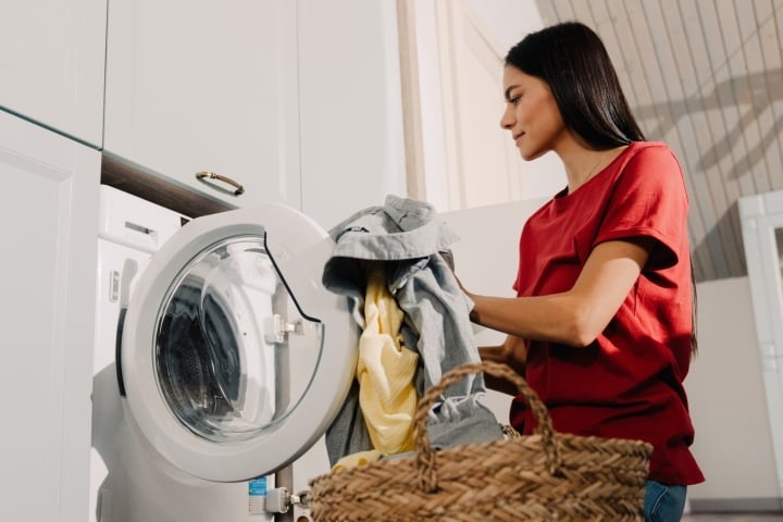 Giặt chung quần áo với nắm hạt tiêu đen có tác dụng gì?