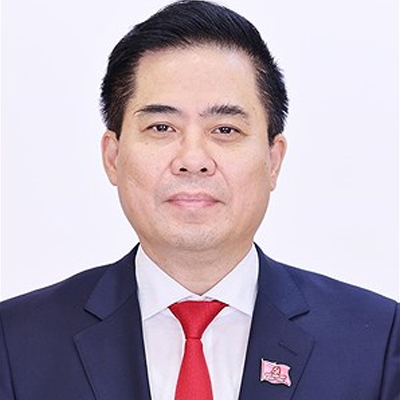 Nguyễn Hoàng Giang