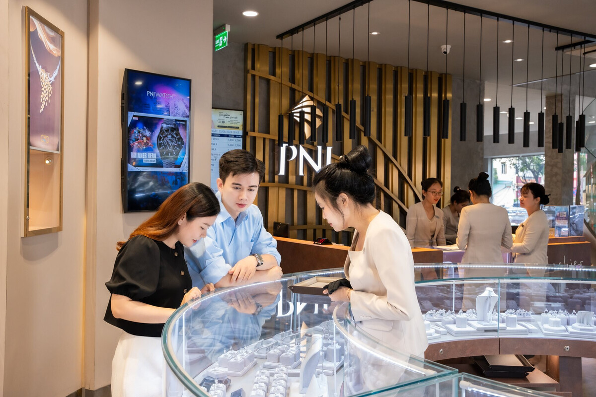PNJ lập tổ giám sát đặc biệt tại P-Lab sau vụ 28.000 viên kim cương nhập lậu