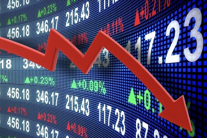 VN-Index 'bốc hơi' gần 44 điểm