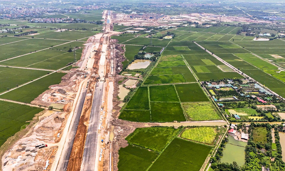 Đại lộ 120m dẫn vào Sân vận động Hùng Vương 135.000 chỗ sắp hoàn thành — image 2