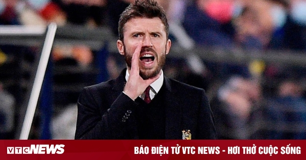 Michael Carrick - Hành trình từ Cầu Thủ Đến Huấn Luyện Viên Tạm Quyền Một Biểu Tượng Của Tình Yêu Bóng Đá