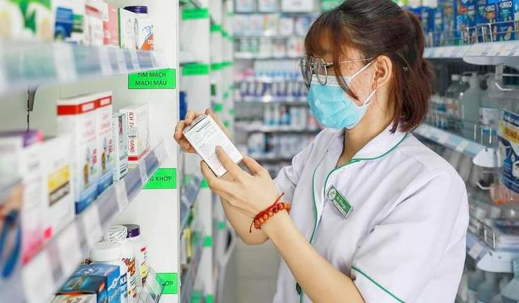 Bệnh nhân khổ sở vì nhà thuốc bệnh viện không đủ thuốc