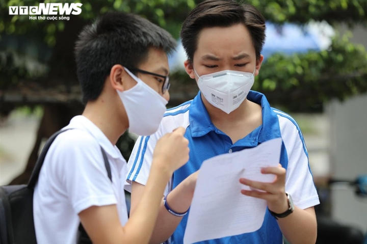 Điểm chuẩn thi vào lớp 10 Hà Nội năm 2021