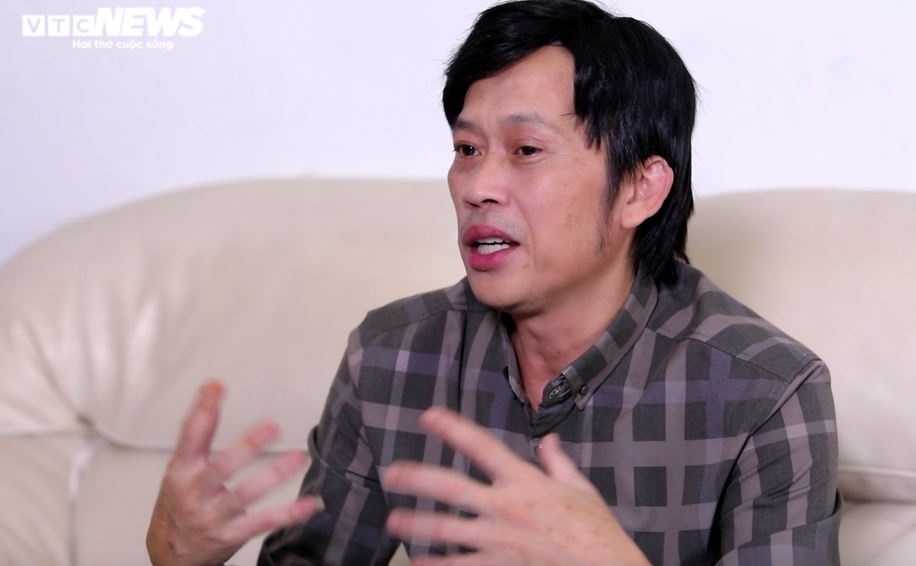 Danh hài Hoài Linh 'ngâm' hơn 14 tỷ đồng tiền cứu trợ miền Trung