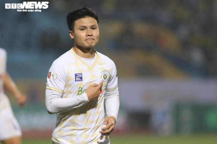 Quang Hải chia tay Hà Nội FC, chờ sang châu Âu thi đấu