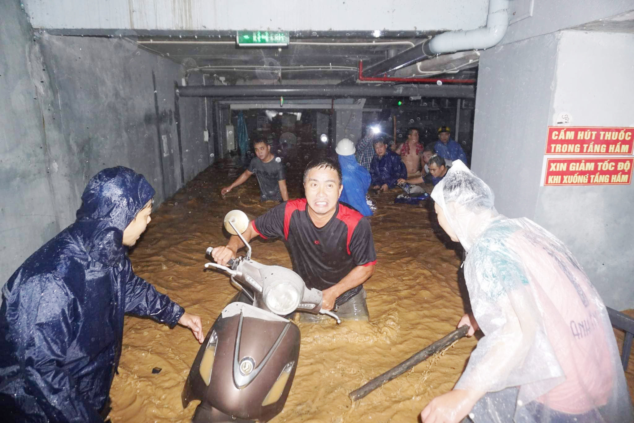 Các tỉnh miền Trung ngập sâu