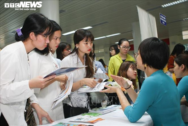 Đề xuất bỏ chứng chỉ bồi dưỡng chức danh nghề nghiệp giáo viên