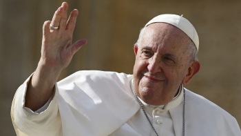 Giáo hoàng Francis qua đời