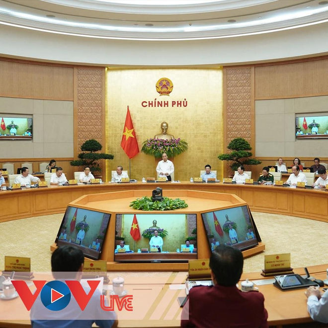 Chính phủ với người dân