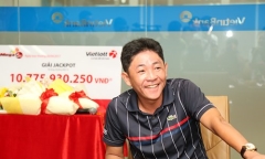 Tỷ phú Vietlott tiết lộ lý do không đeo mặt nạ khi nhận thưởng