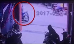 Dùng kế 'điệu hổ ly sơn', đánh lừa bảo vệ để đồng bọn trộm xe