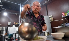 Phở Thìn và những cơn sóng ngầm bên trong các thương hiệu