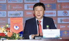 HLV Kim Sang-sik: Thành công như ông Park Hang Seo không dễ dàng