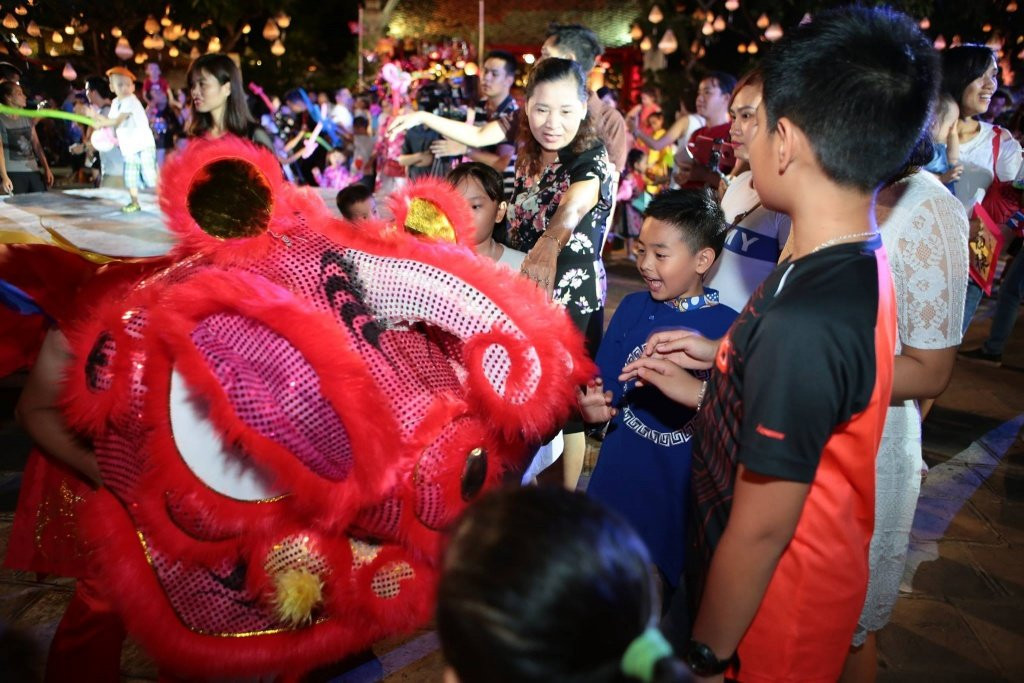 Hậu Trung thu, bánh nướng, bánh dẻo thanh lý rẻ như cho