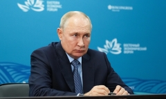 Tổng thống Putin cáo buộc phương Tây phá hủy hệ thống kinh tế toàn cầu