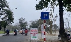 Bãi giữ xe khu du lịch nổi tiếng ở Huế bị phản ánh 'chặt chém' du khách