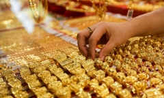 Giá vàng hôm nay 11/12: Tiếp tục đi lên