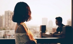 Cho vợ đi đẻ bệnh viện xịn thì sợ tốn nhưng chồng tôi không tiếc tiền đi nhậu