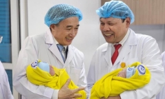 Những em bé 'Mèo Con' chào đời trong khoảnh khắc giao thừa