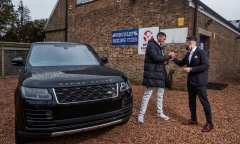 Range Rover SVAutobiography 'độc nhất vô nhị' của vua quyền anh