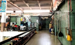 Sau dịch COVID-19, tiểu thương các chợ Đà Nẵng mỏi mòn đợi khách