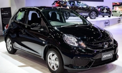 Ô tô nhỏ giá rẻ Honda Brio chỉ từ 324 triệu đồng