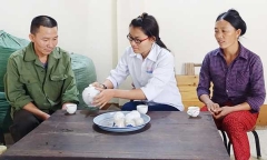 Nữ sinh dân tộc 27,5 điểm trượt ĐH nhận học bổng 312 triệu đồng