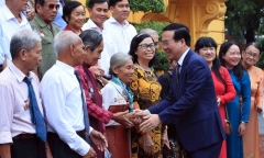 Dành hơn 449 tỷ đồng tặng quà người có công dịp Tết Giáp Thìn 2024