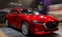 Với 700 triệu đồng, chọn sedan hạng C nào?