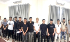 Hai nhóm thanh niên hỗn chiến kinh hoàng, 3 người trọng thương