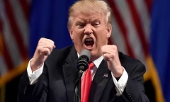 Ông Trump chỉ trích tòa án sau phiên điều trần về lệnh cấm nhập cư